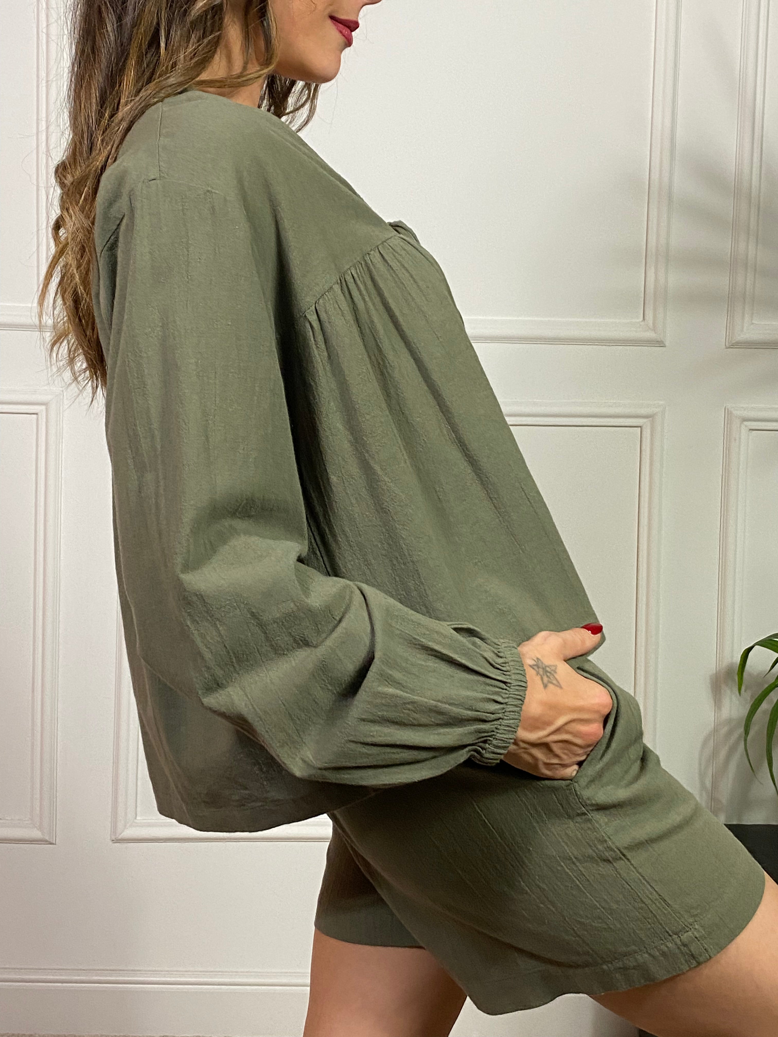 Blusa casacca in cotone organico JJXX modello KIA - scollo con laccetto