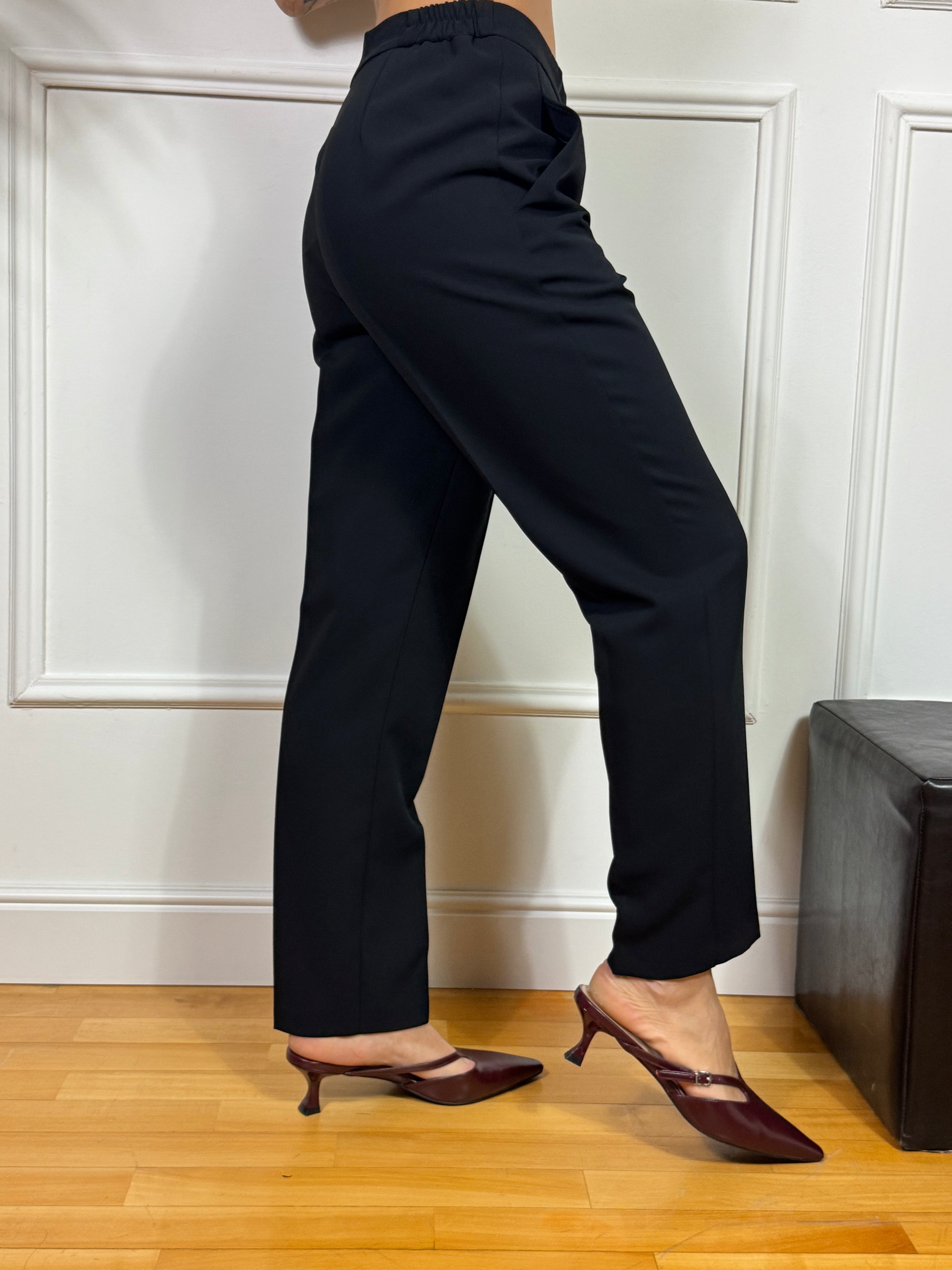 Pantalone Kikisix basic elastico nei fianchi