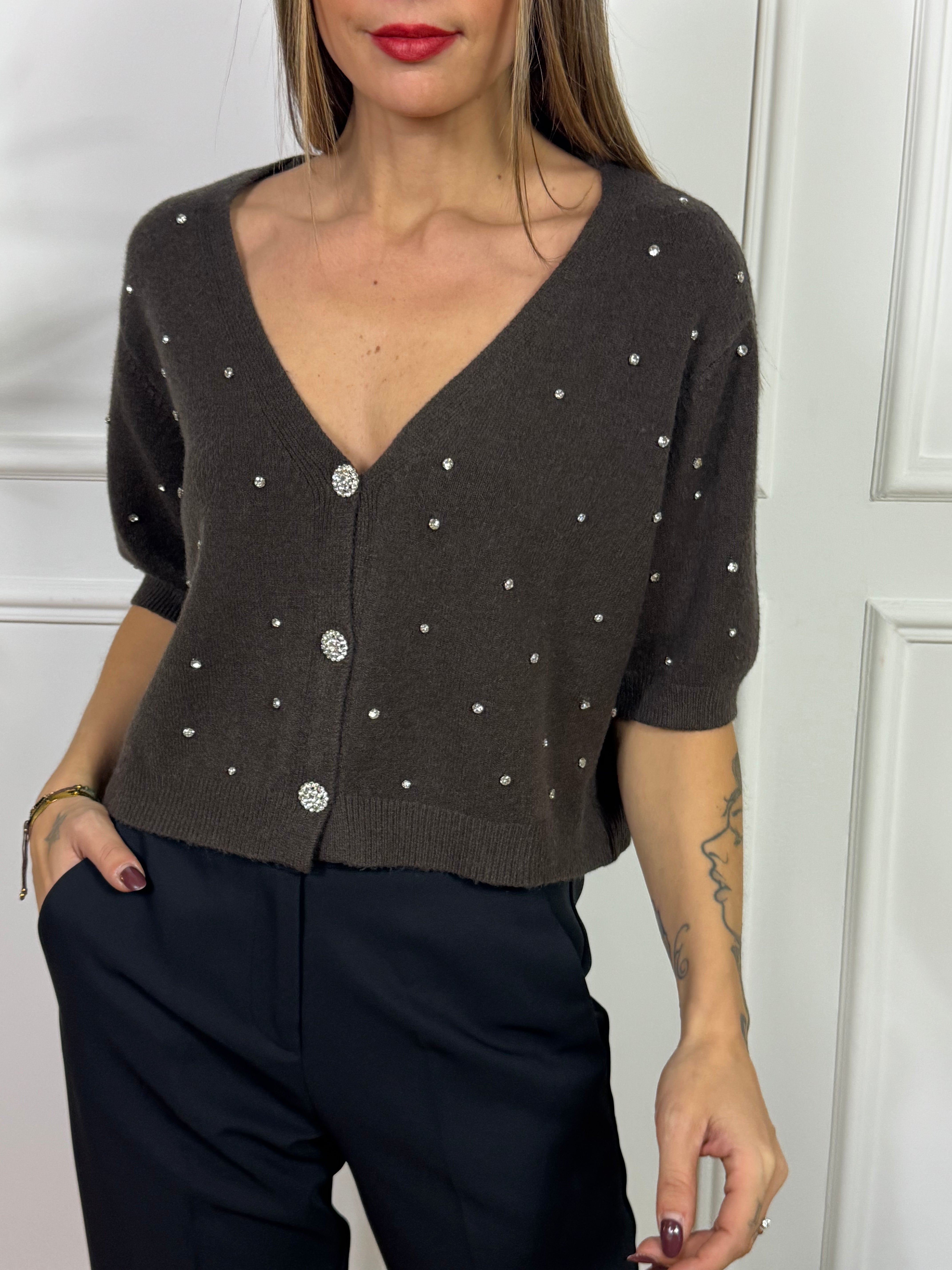 Cardigan corto Kikisix CON STRASS E BOTTONI GIOIELLO