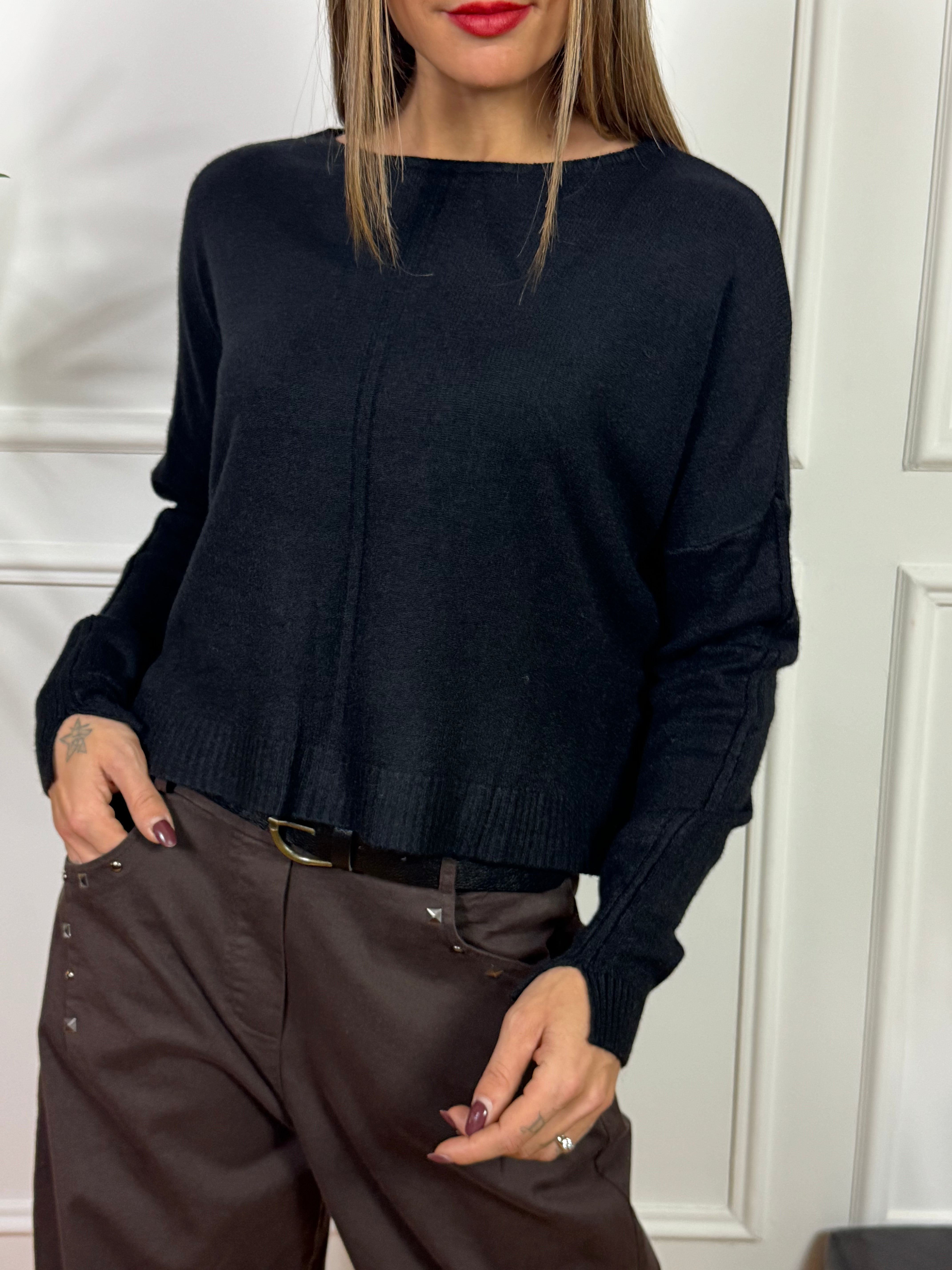 Maglia maglioncino a SCATOLETTA Kikisix CUCITURA CENTRALE e SPACCHETTI NEI POLSI