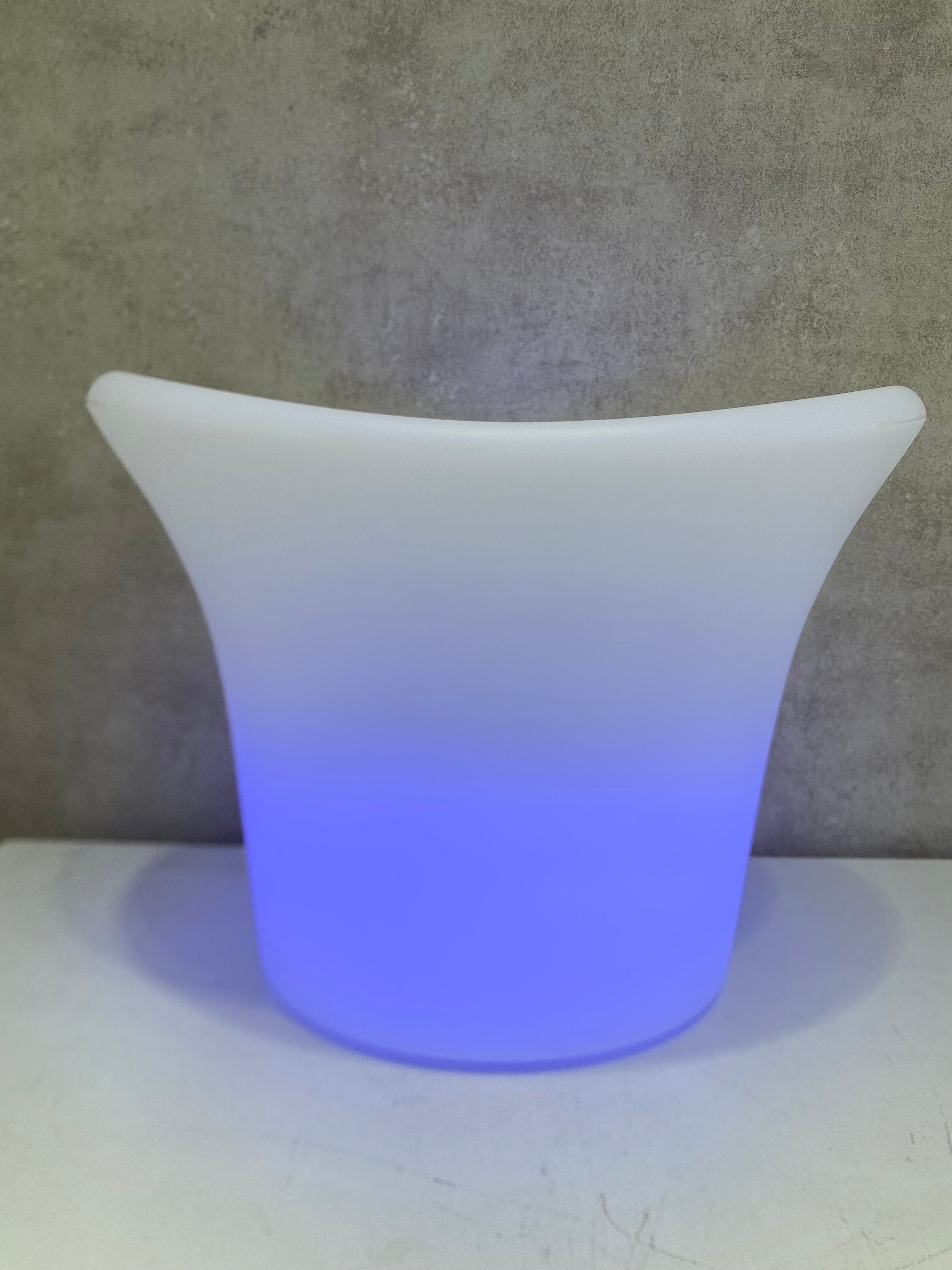 Porta bottiglie / lampada